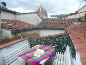Roof Terrace and Breathtaking View apartment Florence